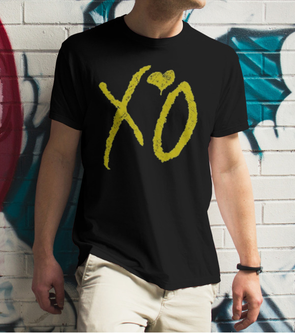 Nav Omw2 Rexdale XO Yellow Script T-Shirt