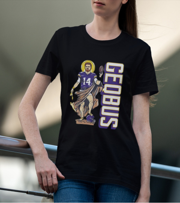 Sam Darnold GEQBUS 14 Minnesota Vikings T-Shirt