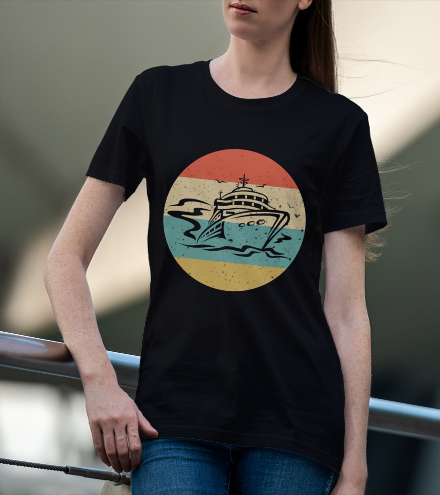 Retro Cruise Ship Vintage Ocean Adventure T-Shirt