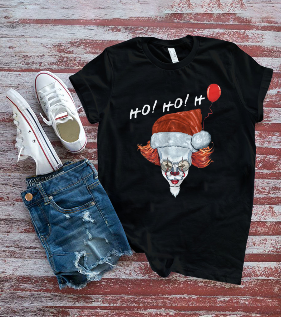 HO HO HO Novel Killer Clown Santa With Red Balloon T-Shirt