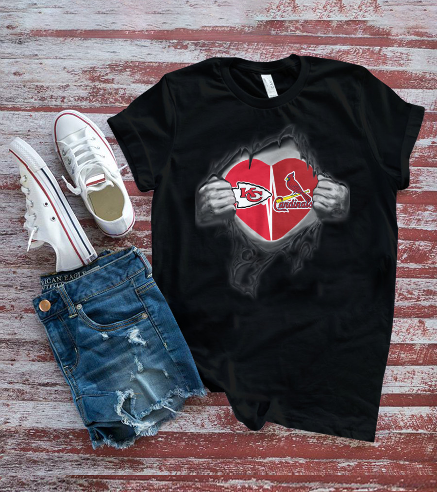 Chiefs Cardinals Logo Heart Ripped T-Shirt