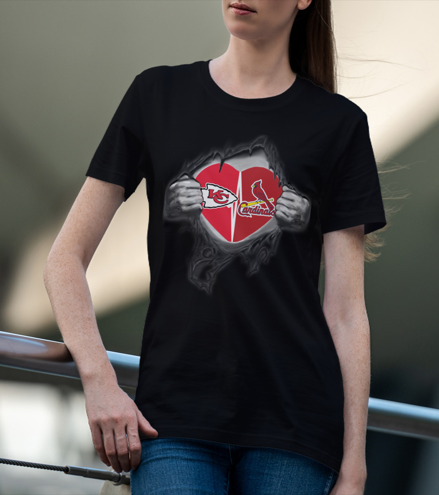 Chiefs Cardinals Logo Heart Ripped T-Shirt