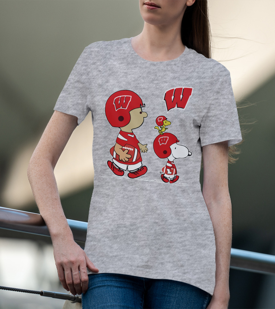 Wisconsin Badgers Snoopy Football Helmet Peanuts Characters Walking Together T-Shirt