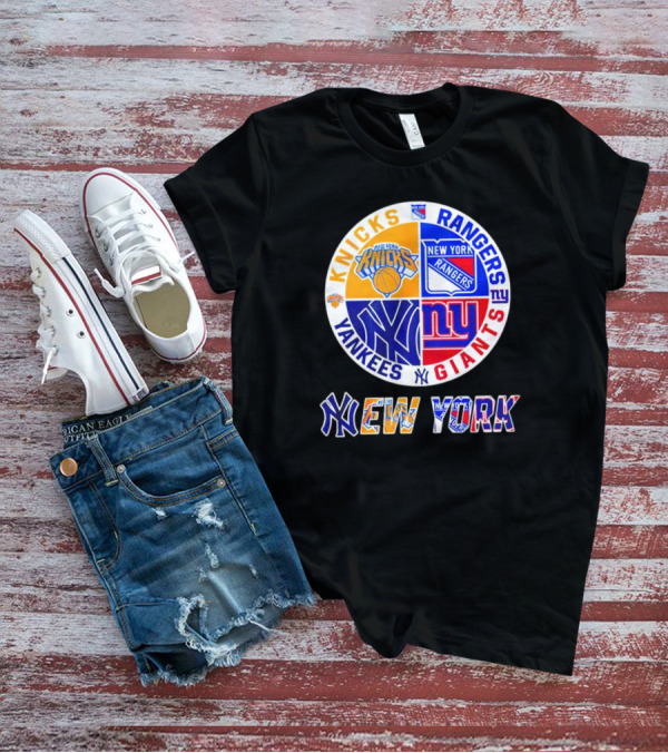 Knicks Rangers Yankees Giants New York Sports Logos Collection T-Shirt