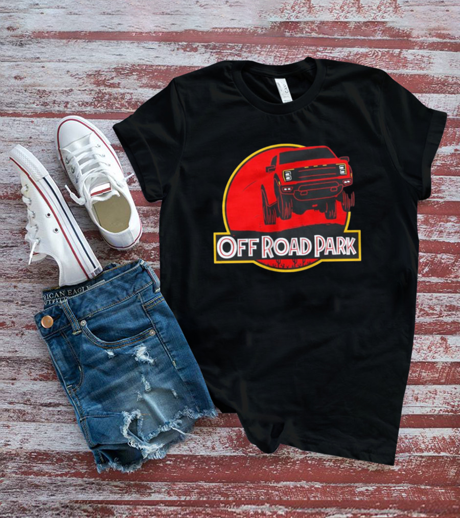 Off Road Park Off-Roading Adventure Red Truck Circle T-Shirt
