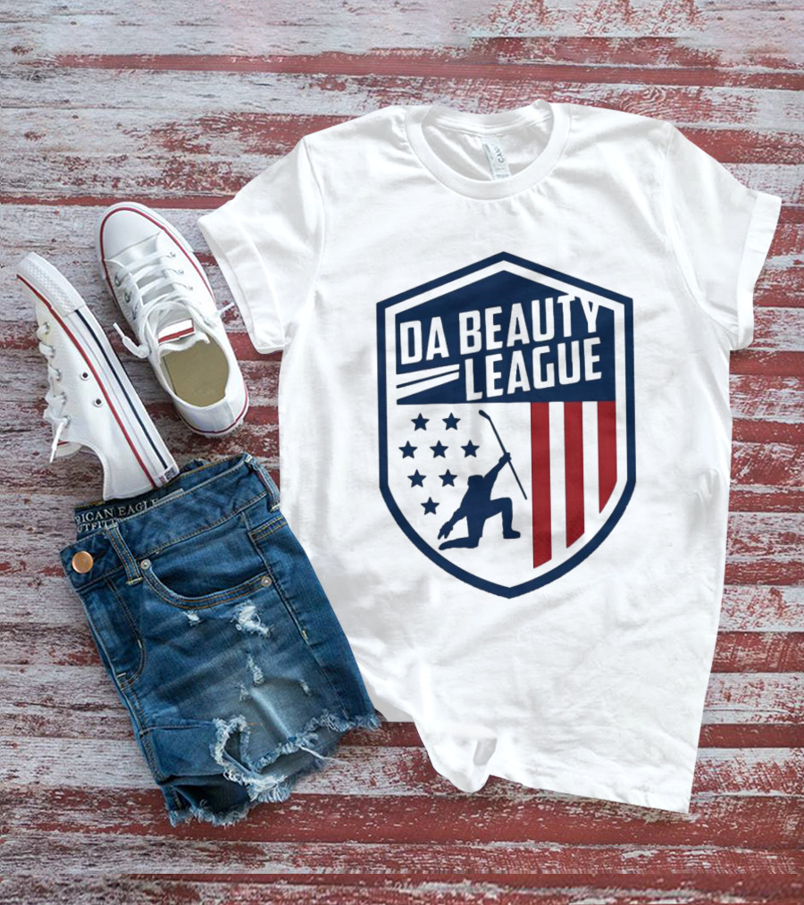 Happy Independence Day Da Beauty League Hockey Patriotic Shield T-Shirt