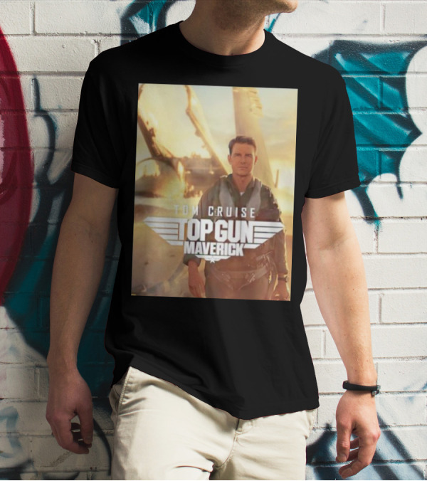 Tom Cruise Top Gun Maverick Pilot Iconic Movie Scene T-Shirt