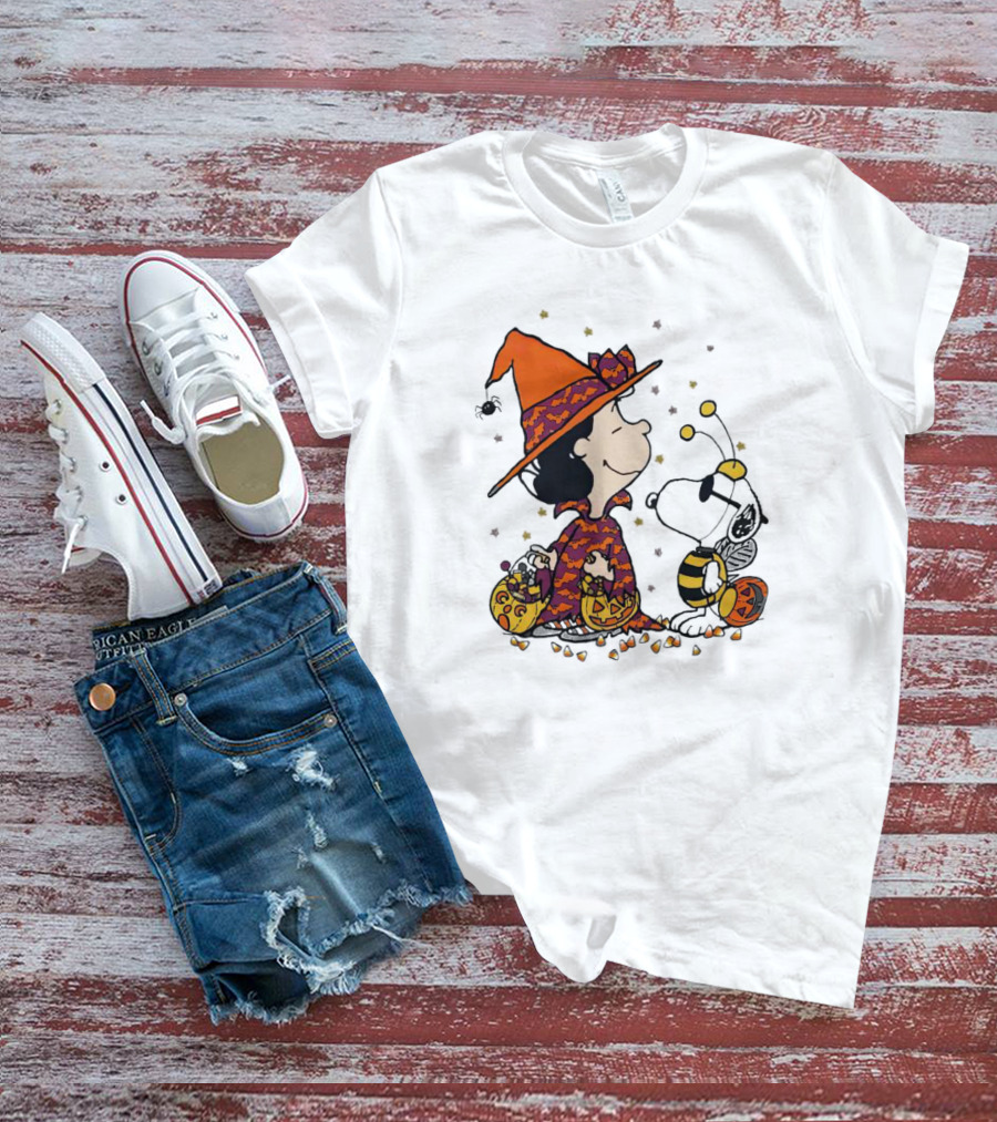 Snoopy Halloween Witch And Bee Pumpkins T-Shirt