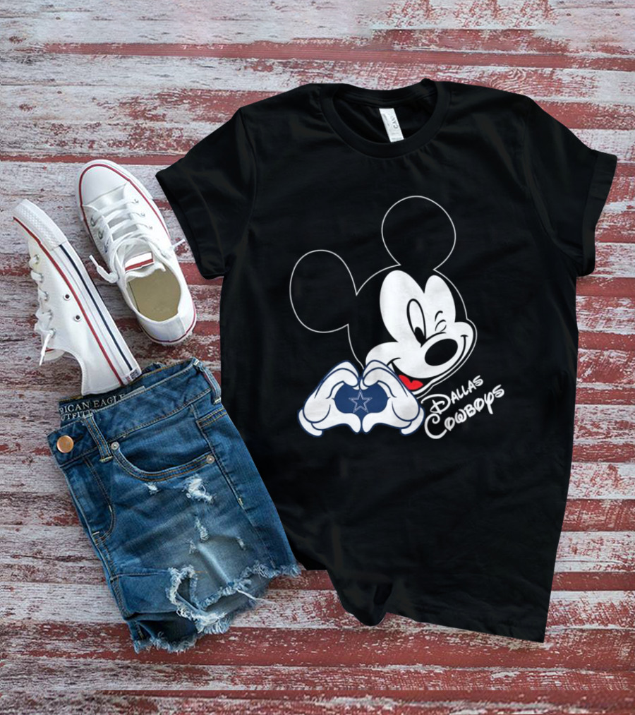 Dallas Cowboys Mickey Mouse Heart Star Fandom T-Shirt