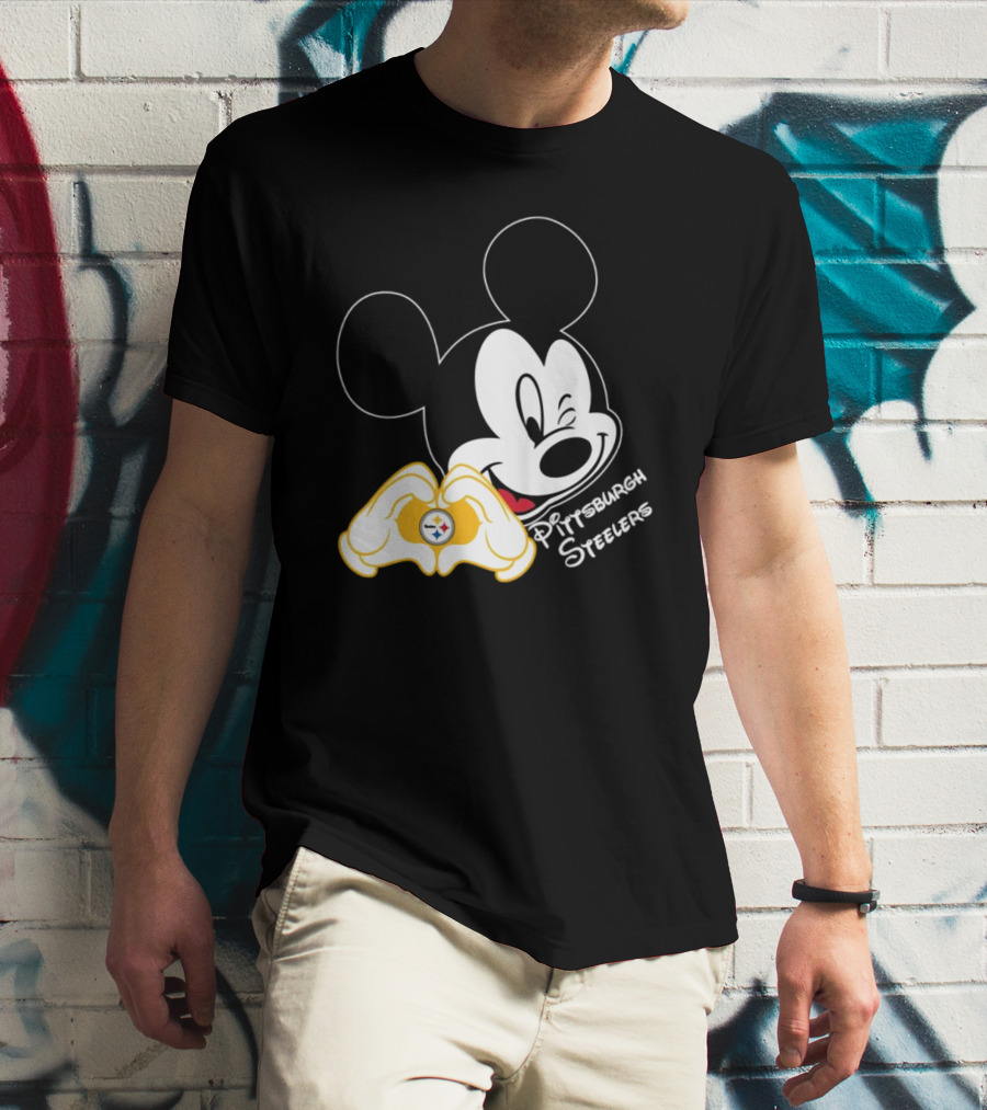 Mickey Mouse Heart Hands Pittsburgh Steelers T-Shirt
