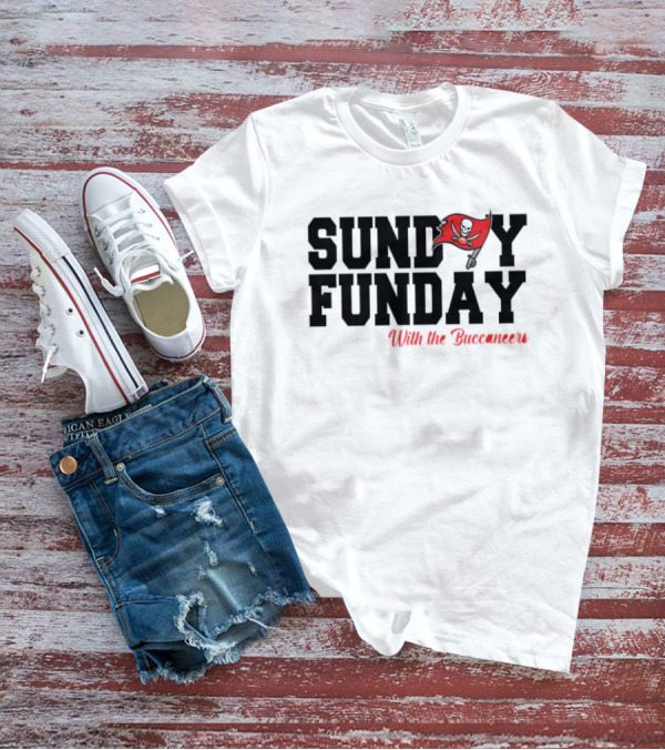 Sunday Funday With The Buccaneers Pirate Flag T-Shirt