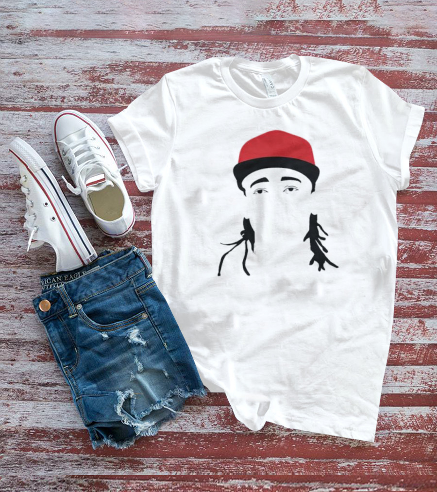 Elly Cartoon Chain Red Cap T-Shirt