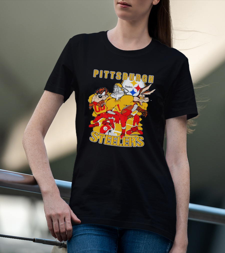Pittsburgh Steelers Looney Tunes Bugs Taz Daffy Football Team T-Shirt