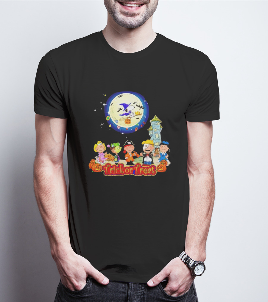 Peanuts Trick Or Treat Halloween Snoopy And Friends Moon Costumes T-Shirt