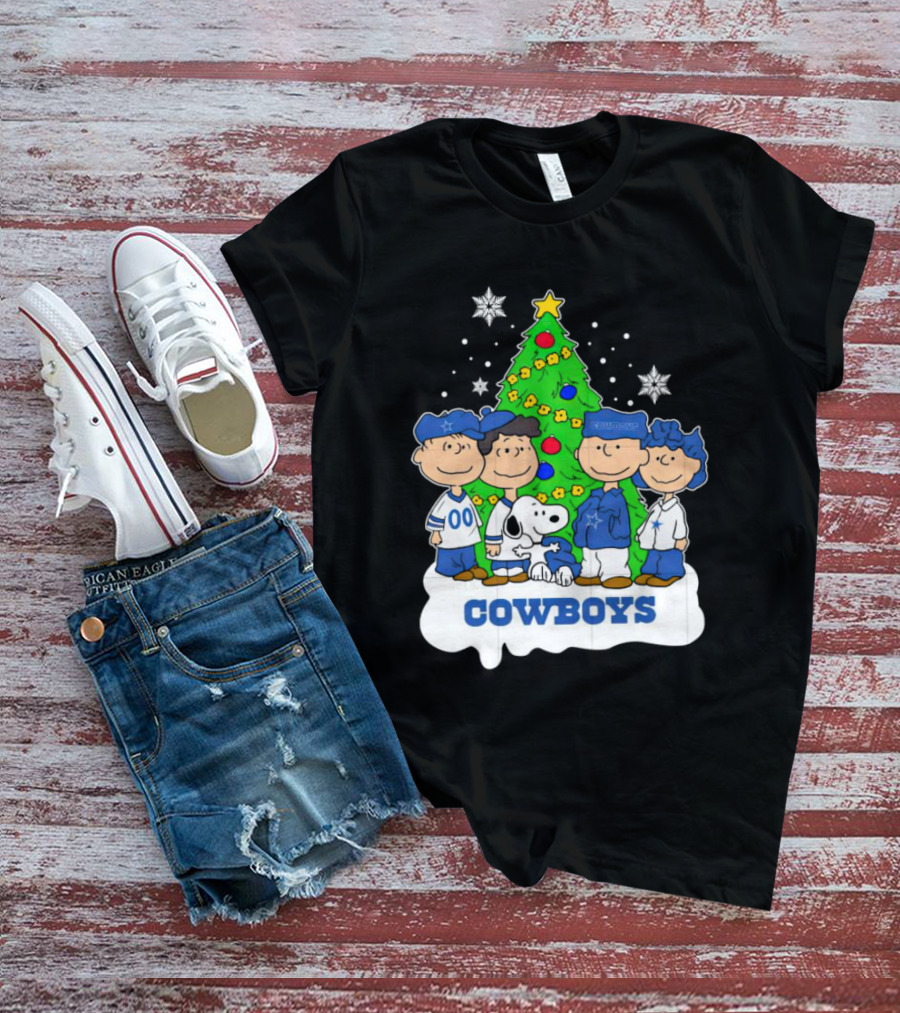 Peanuts Characters Dallas Cowboys Christmas Tree Cowboys T-Shirt