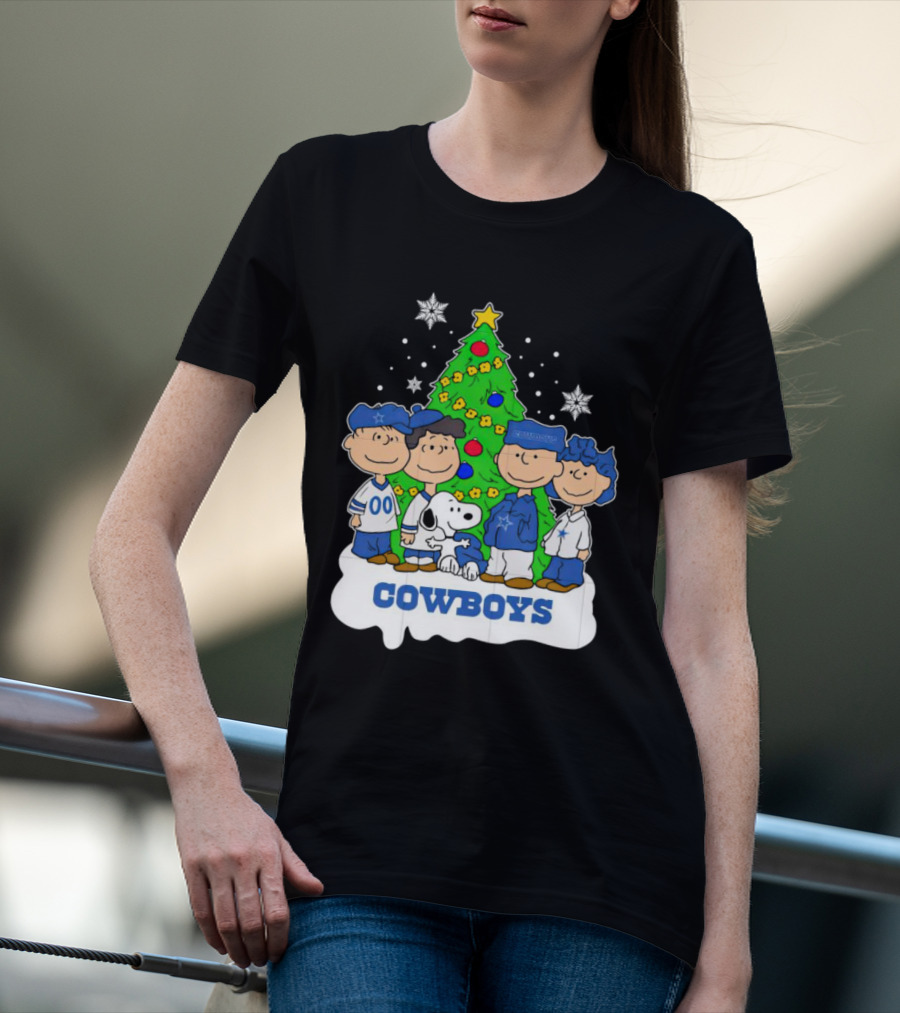 Peanuts Characters Dallas Cowboys Christmas Tree Cowboys T-Shirt