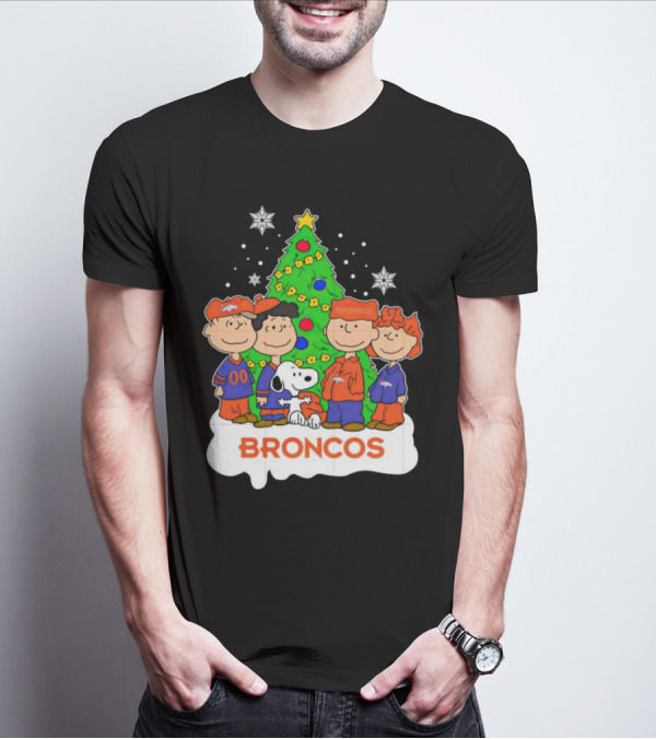 Peanuts Characters Denver Broncos Christmas Tree Scene T-Shirt