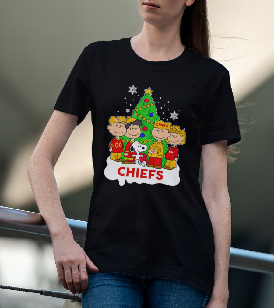 Peanuts Characters Chiefs Christmas Tree T-Shirt