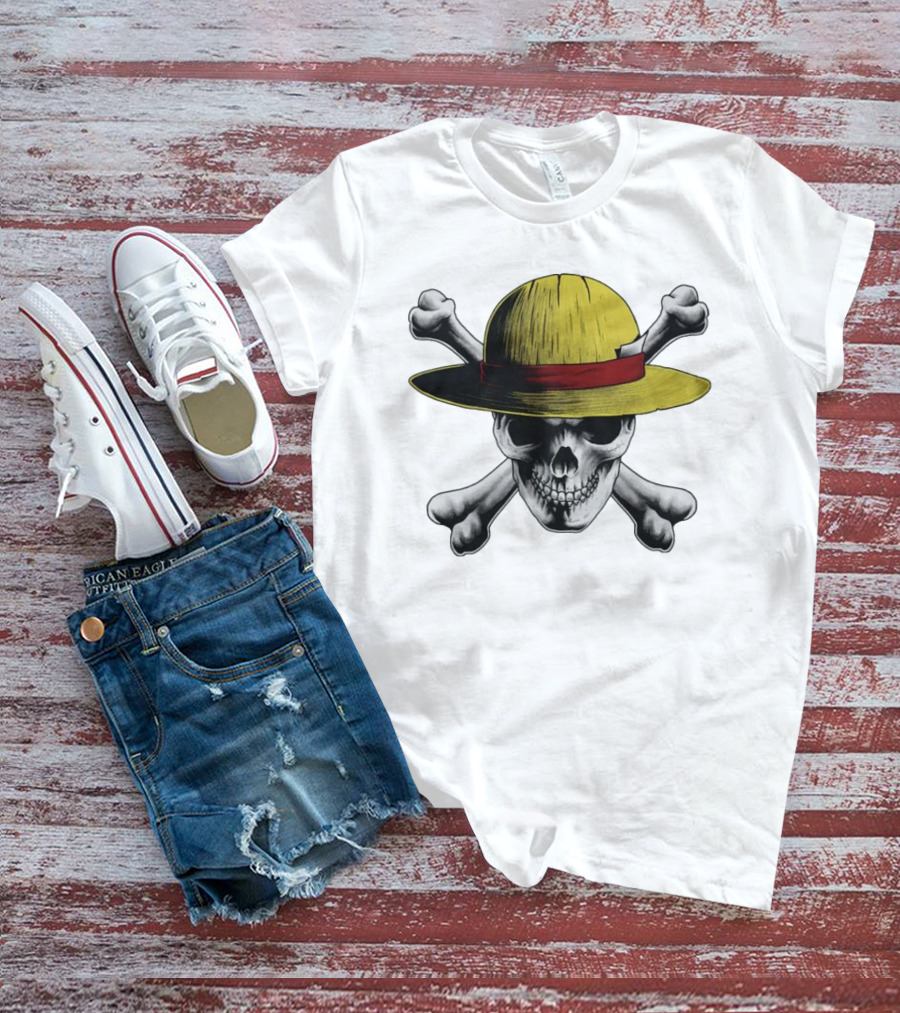 Straw Hat Jolly Roger Pirate Skull And Crossbones T-Shirt