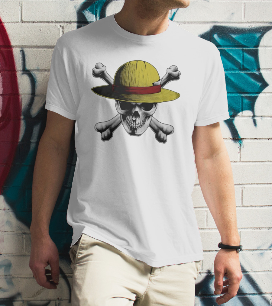 Straw Hat Jolly Roger Pirate Skull And Crossbones T-Shirt