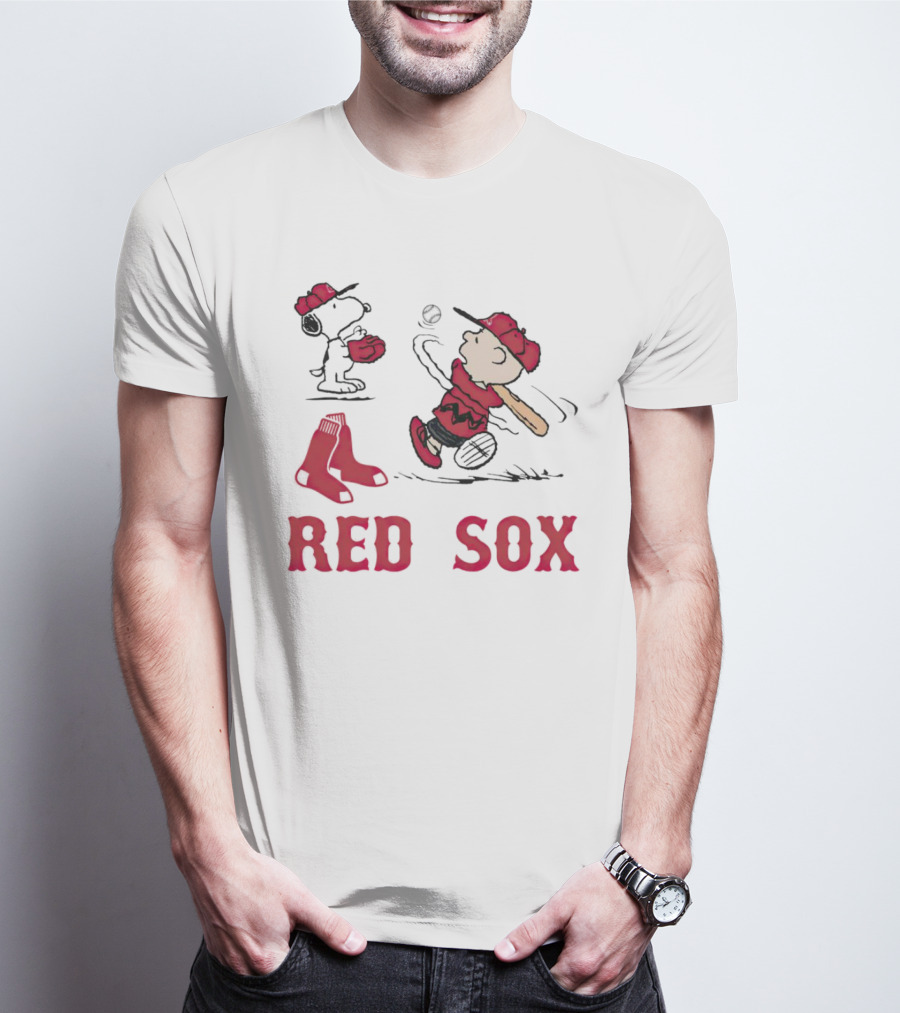 Charlie Brown Snoopy Boston Red Sox Baseball Play Peanuts Characters T-Shirt