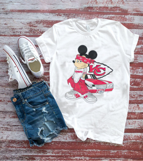 Mickey Mouse Chiefs KC Car Posing Kansas City Chiefs T-Shirt