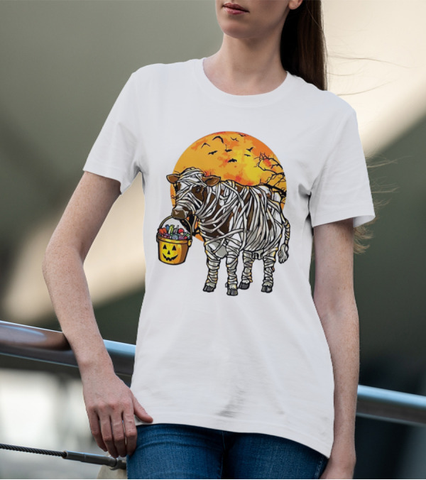 Mummified Cow Trick-or-Treating Under Full Halloween Moon T-Shirt