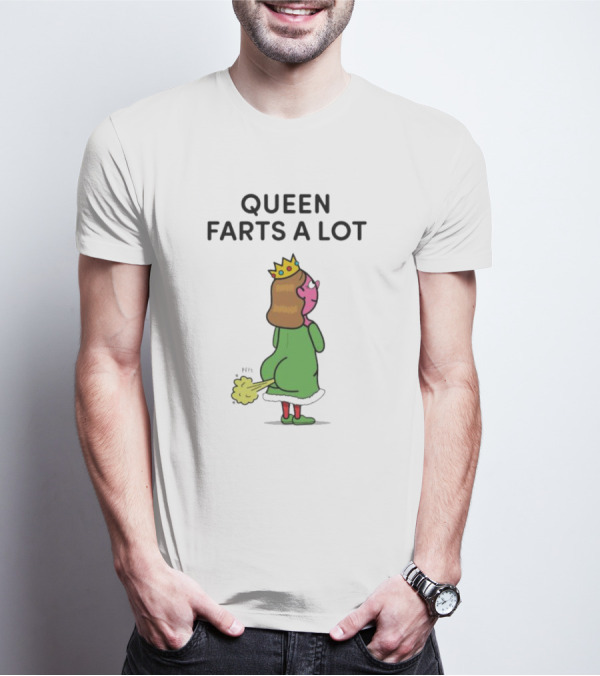 Queen Farts A Lot Christmas Queen In Green Dress With Crown T-Shirt