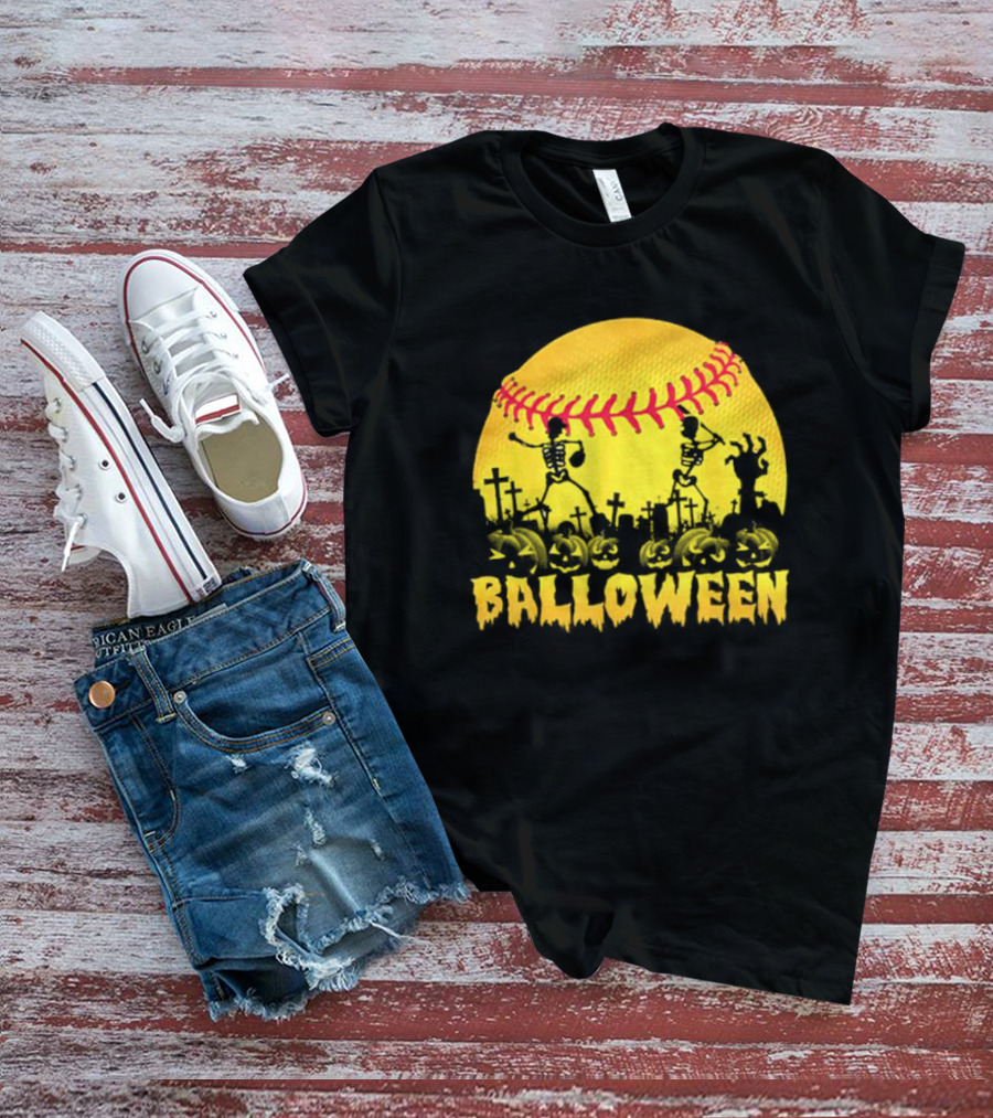 Balloween Softball Halloween Pumpkin Skeletons Graveyard T-Shirt