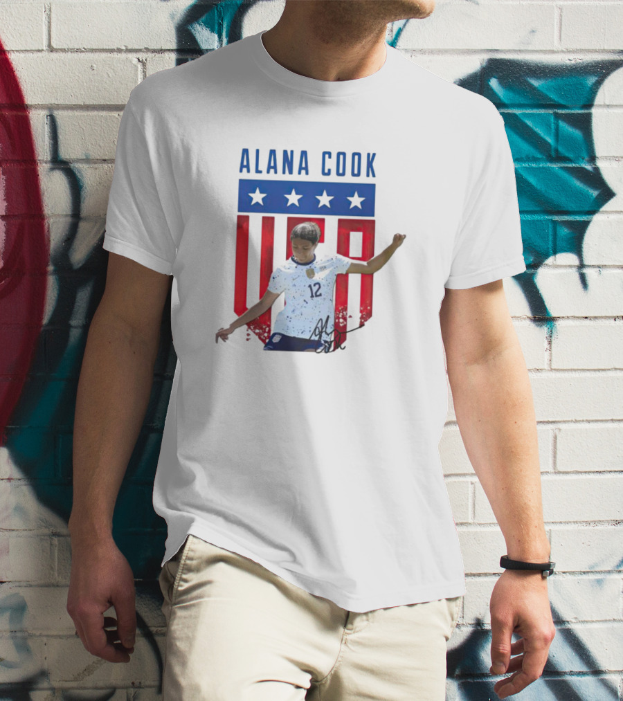 Alana Cook US Soccer Star #12 USA Shield And Signature T-Shirt