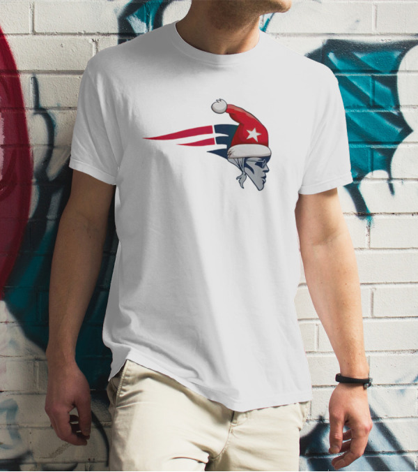 New England Patriots Christmas Santa Hat T-Shirt