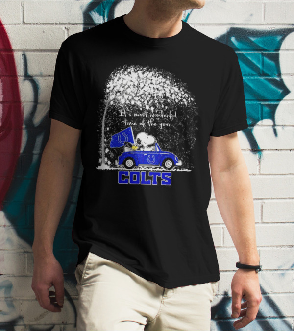Snoopy And Woodstock Colts It's Most Wonderful Time Of The Year Winter Car Scene T-Shirt
