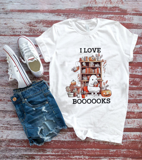 I Love Boooooks Ghost Reading With Pumpkins And Bookshelf Halloween T-Shirt