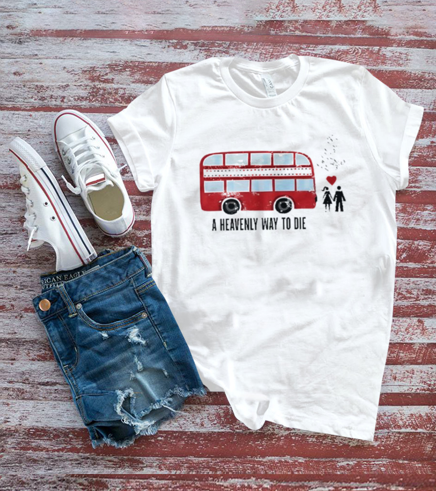 A Heavenly Way To Die Red Double-Decker Bus Couple And Heart T-Shirt