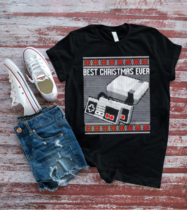 Nintendo NES Console Pixel Art Best Christmas Ever Retro Gaming Holiday T-Shirt