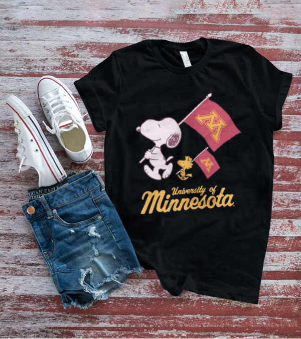 Snoopy And Woodstock University Of Minnesota Flags T-Shirt
