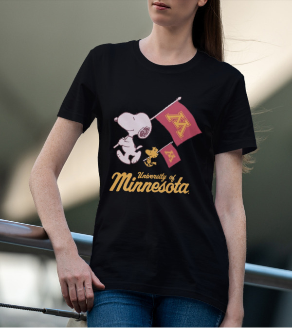 Snoopy And Woodstock University Of Minnesota Flags T-Shirt