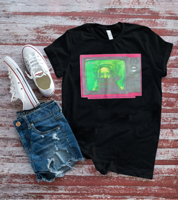 Play Saw Bear Trap Retro TV Horror T-Shirt