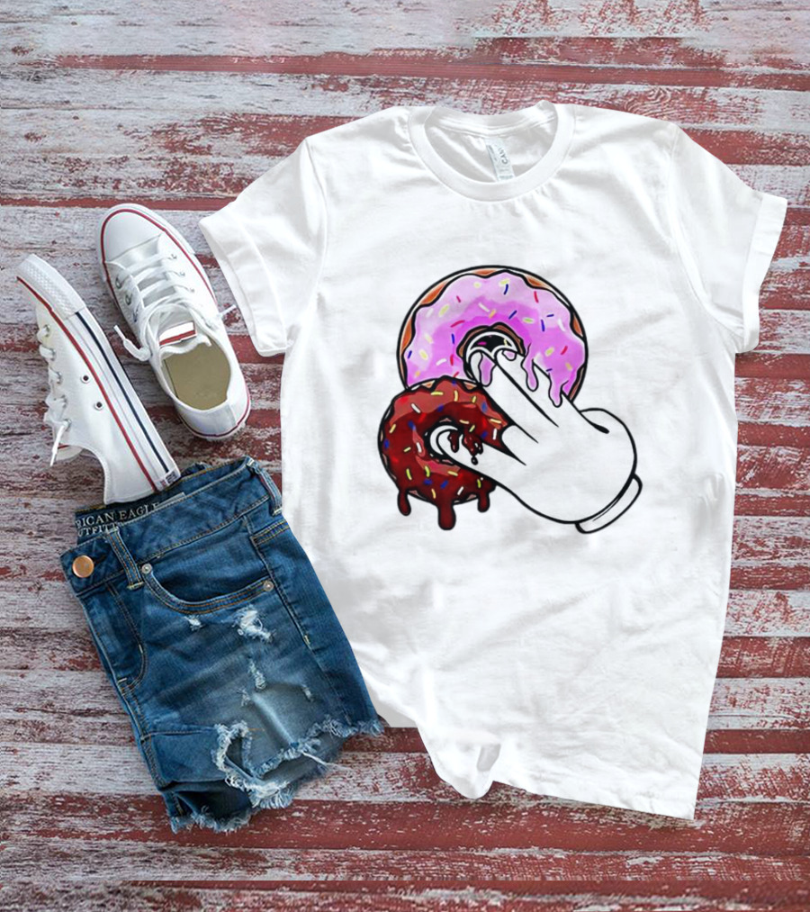 2 Pink Donuts 1 Brown Donut Animated Hand Gesture T-Shirt
