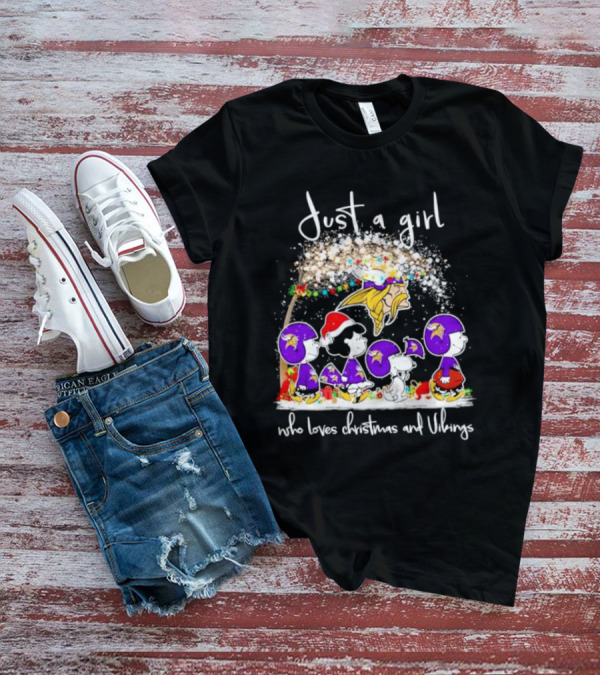 Just A Girl Who Loves Christmas And Vikings Peanuts T-Shirt
