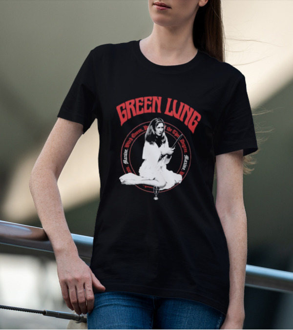 Green Lung Maxine Witch Queen Black Magic Ritual Iconic T-Shirt