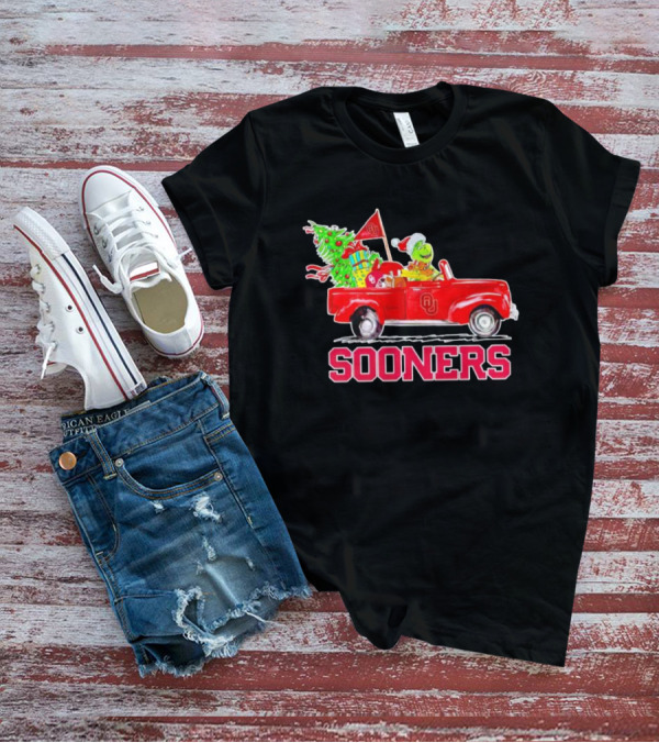 Sooners Grinch Driving Red Truck With Christmas Tree And Gifts T-Shirt