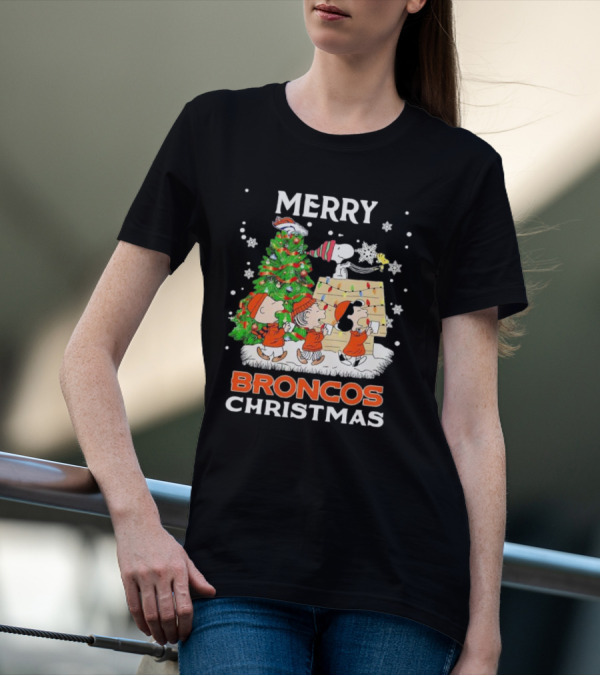 Merry Broncos Christmas Peanuts Characters T-Shirt