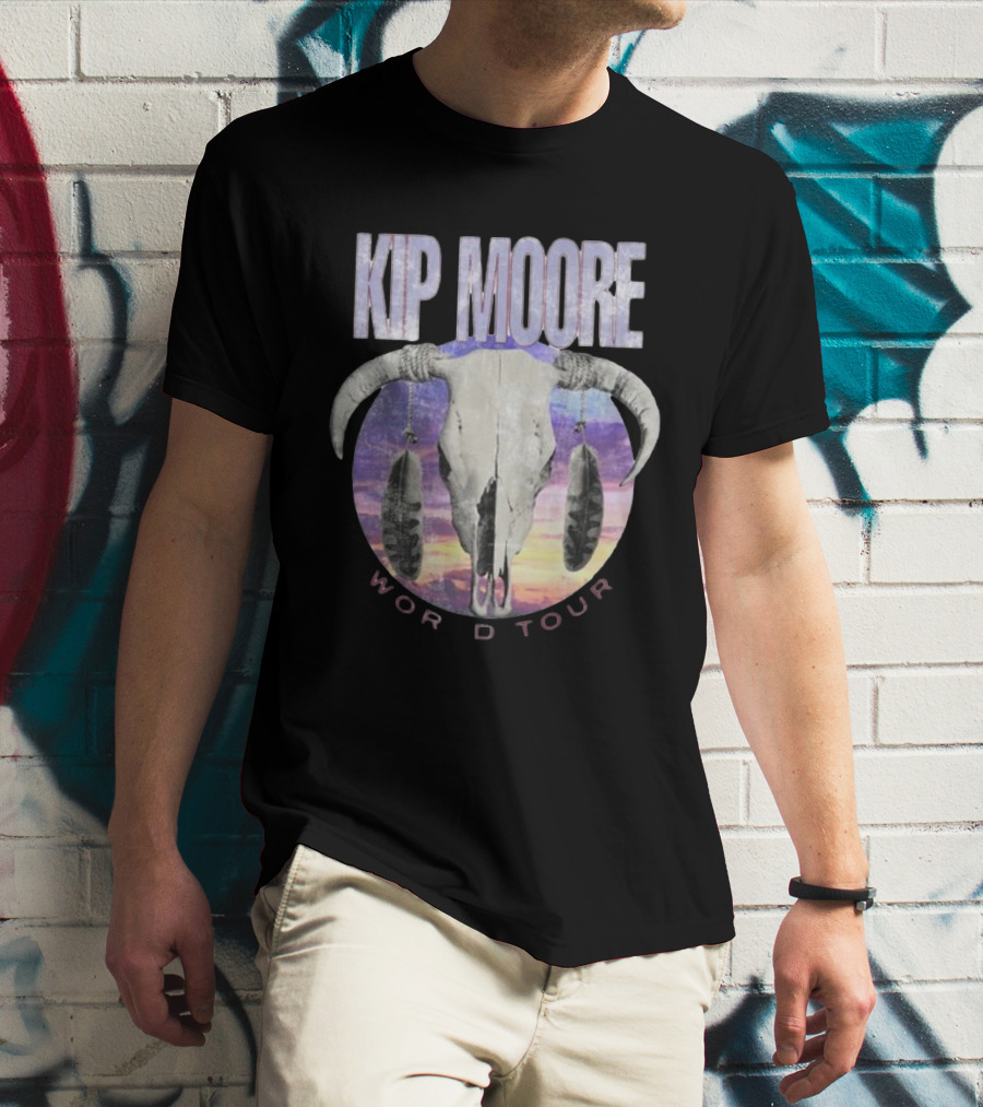 Kip Moore World Tour Bull Skull Feathers T-Shirt