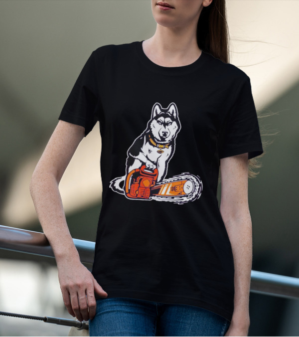 Washington Huskies Beaver Buster Chainsaw Dog T-Shirt
