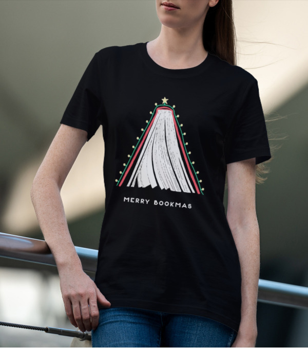 Merry Bookmas Christmas Tree Book Lights T-Shirt
