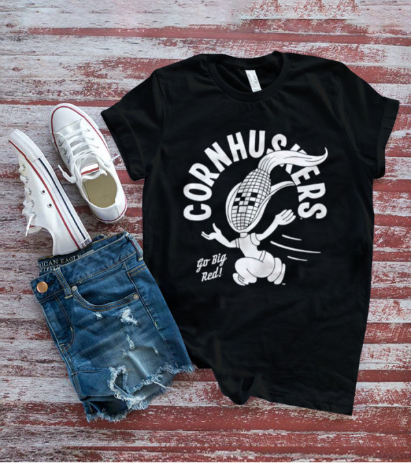 Cornhuskers Go Big Red Retro Mascot Character T-Shirt