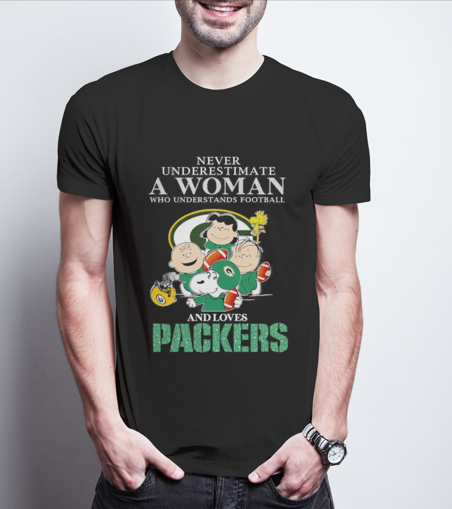Never Underestimate A Woman Who Understands Football And Loves Packers Featuring Peanuts Characters T-Shirt