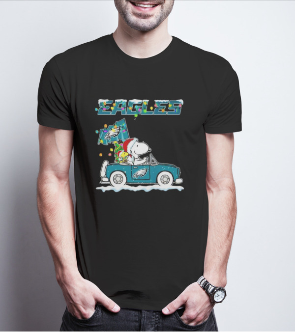Eagles Snoopy Woodstock Christmas Driving Philadelphia Car T-Shirt