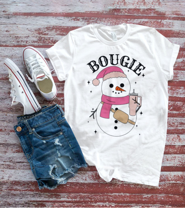 BOUGIE Snowman In Pink Hat And Scarf With Drink Cup T-Shirt